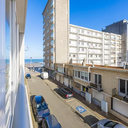 아파트 Modern Flat Near The Sea