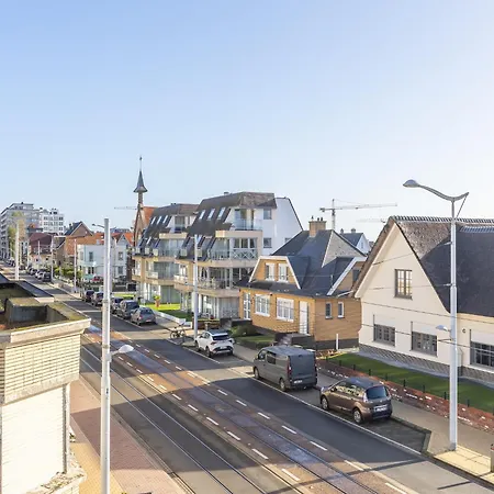 Modern Flat Near The Sea Daire Middelkerke