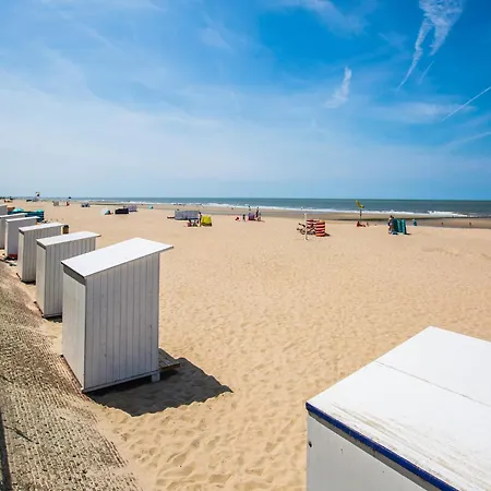 Modern Flat Near The Sea Daire Middelkerke